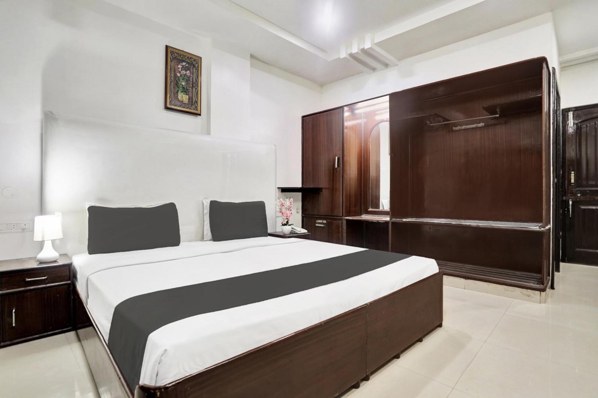 Hotel Grandarya Eluru Exterior foto