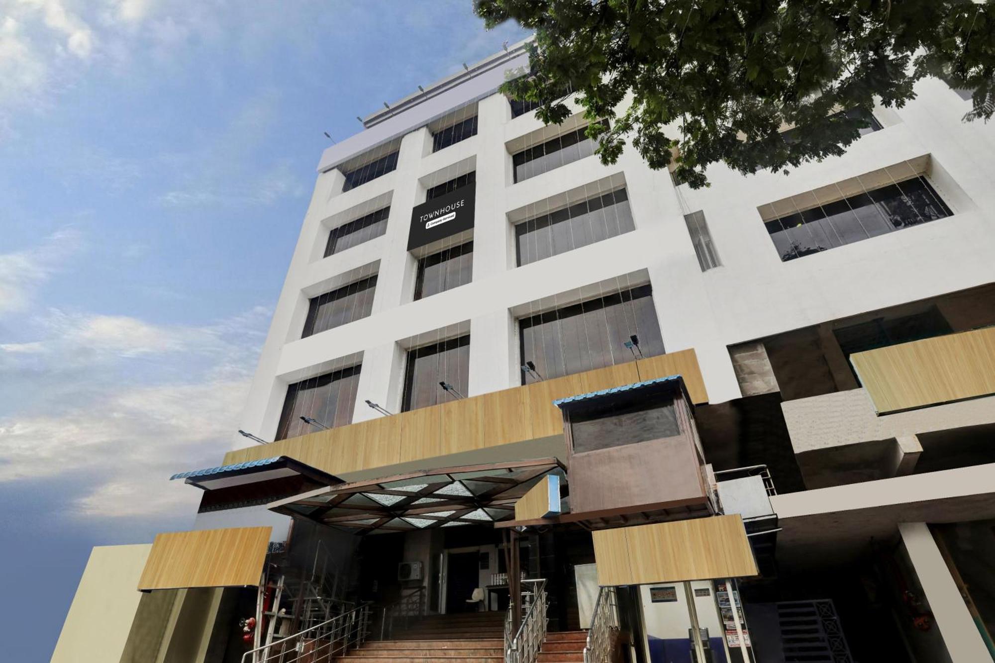 Hotel Grandarya Eluru Exterior foto